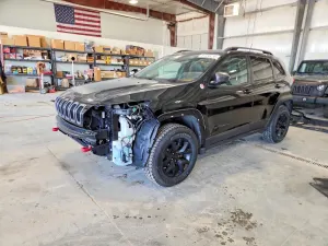 Jeep Cherokee 2.4L 4 2016
