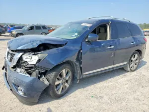 Nissan Pathfinder 3.5L 6 2014
