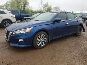Nissan Altima 2.5L 4 2020