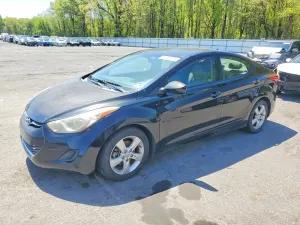 Hyundai Elantra 1.8L 4 2013