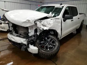 Chevrolet Silverado 1500 2.7L 4 2023