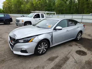 Nissan Altima 2.5L 4 2022