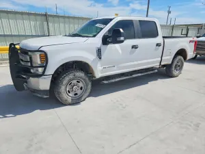 Ford F-250 6.7L 8 2018
