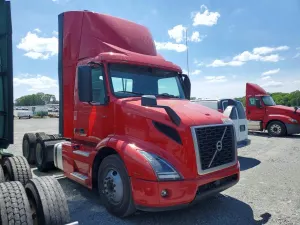 Volvo VNR 12.8L 6 2022
