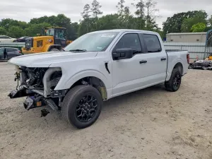 Ford F-150 2.7L 6 2025