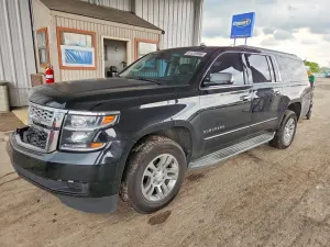 Chevrolet Suburban 5.3L 8 2015