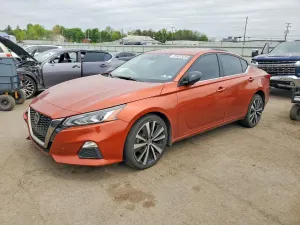 Nissan Altima 2.5L 4 2021