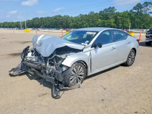 Nissan Altima 2.5L 4 2024
