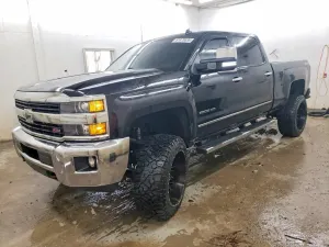 Chevrolet Silverado 1500 6.6L 8 2015