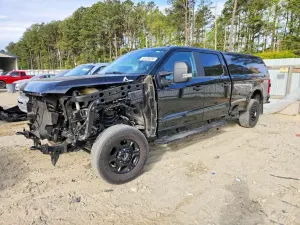 Ford F-250 6.8L 8 2024