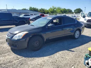 Nissan Altima 2.5L 4 2012