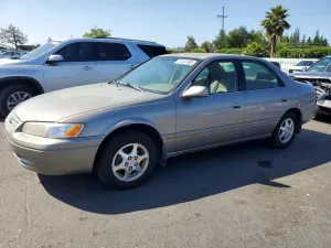 Toyota Camry 2.2L 4 1998