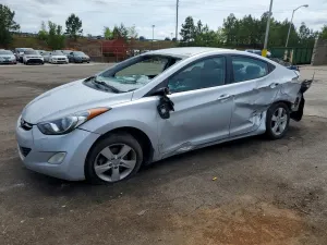 Hyundai Elantra 1.8L 4 2013