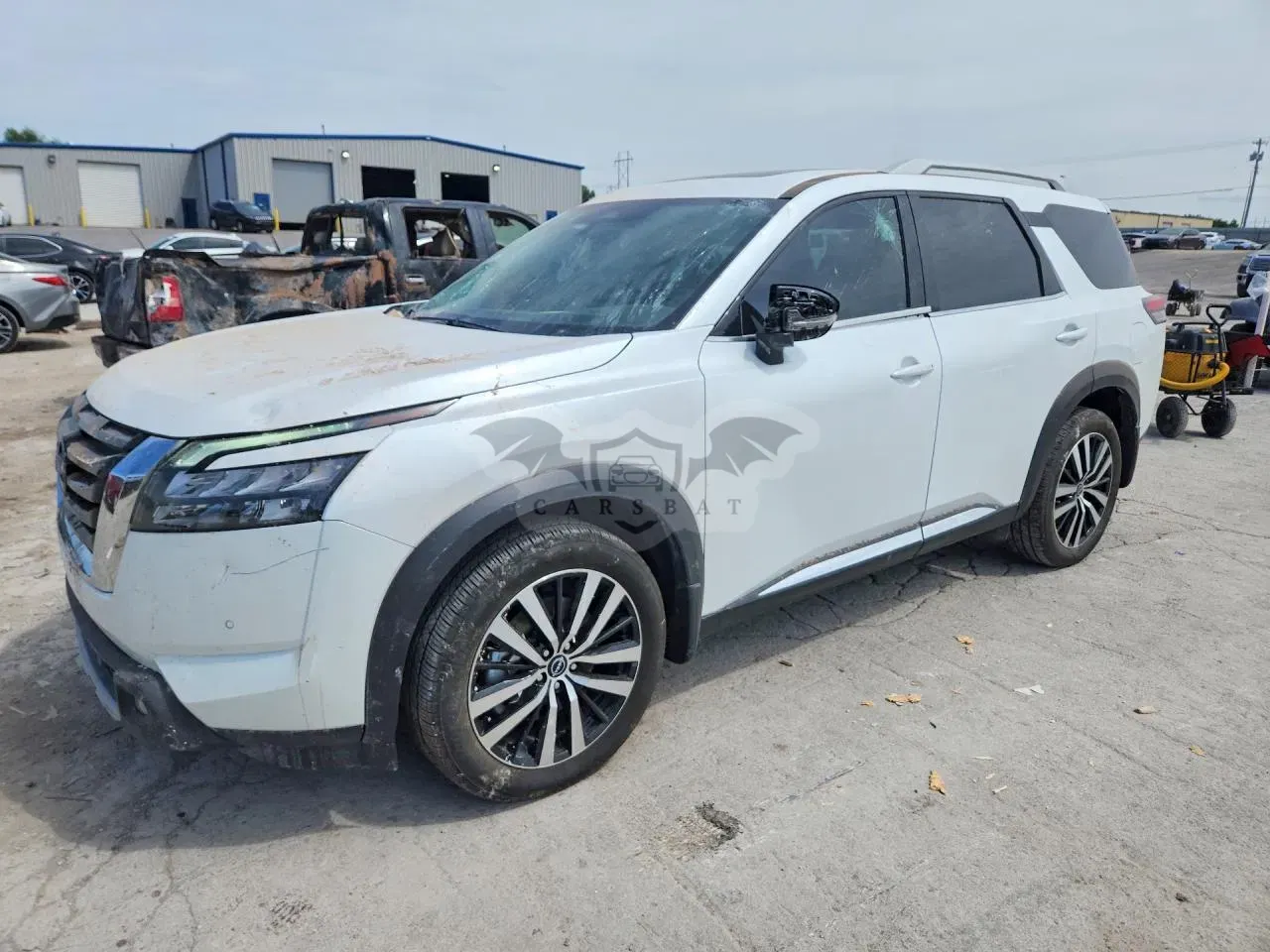 Nissan Pathfinder 3.5L 6 2025