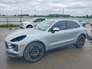 Porsche Macan 2.0L 4 2021