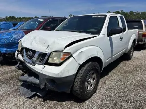 Nissan Frontier 2.5L 4 2013