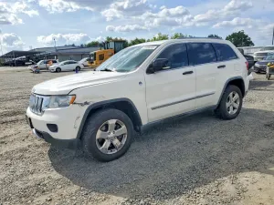 Jeep Grand Cherokee 5.7L 8 2011