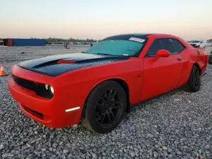 Dodge Challenger 5.7L 8 2016