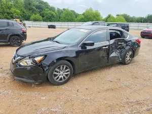 Nissan Altima 2.5L 4 2017