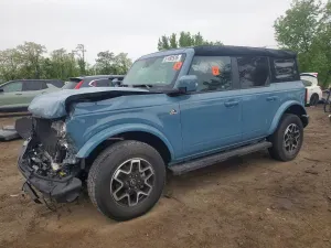 Ford Bronco 2.7L 6 2023