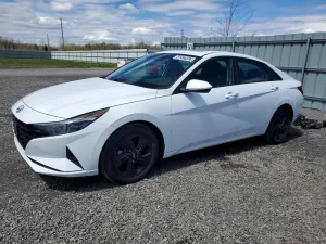 Hyundai Elantra 2.0L 4 2022