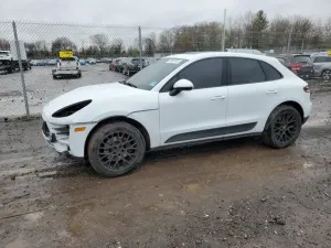 Porsche Macan 2.0L 4 2017