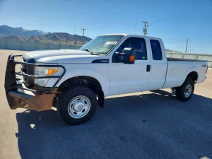 Ford F-250 6.2L 8 2015