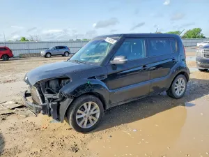 Kia Soul 2.0L 4 2013