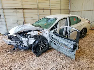 Toyota Camry 2.5L 4 2022