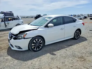 Nissan Sentra 1.8L 4 2016