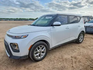 Kia Soul 2.0L 4 2021
