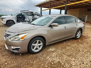 Nissan Altima 2.5L 4 2015