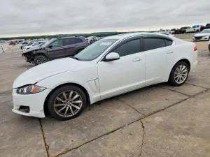 Jaguar XF 5.0L 8 2012