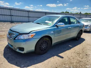 Toyota Camry 2.5L 4 2010