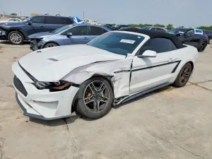 Ford Mustang 2.3L 4 2021