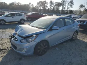 Hyundai Accent 1.6L 4 2013