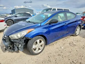 Hyundai Elantra 1.8L 4 2013