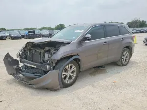 Toyota Highlander 3.5L 6 2014