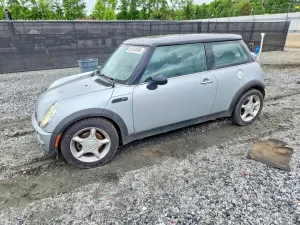 Mini Cooper 1.6L 4 2002