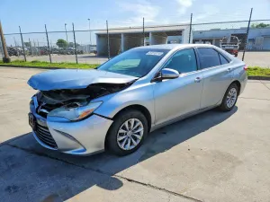 Toyota Camry 2.5L 4 2015