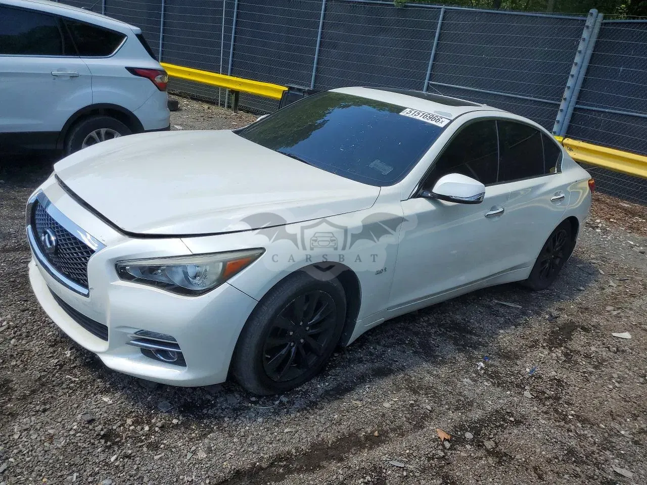 Infiniti Q50 2.0L 4 2017