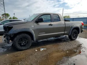 Toyota Tundra 4.6L 8 2010