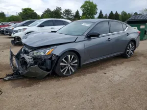 Nissan Altima 2.5L 4 2020