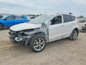 Ford Escape 2.0L 4 2015