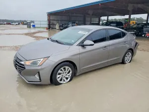 Hyundai Elantra 2.0L 4 2020