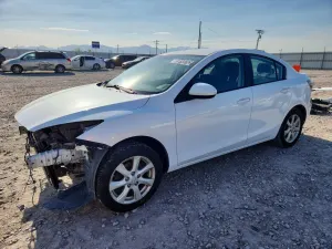Mazda 3 2.0L 4 2011