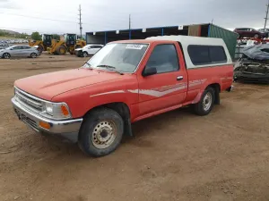 Toyota Hilux 2.4L 4 1990