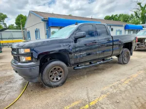Chevrolet Silverado 1500 4.3L 6 2015