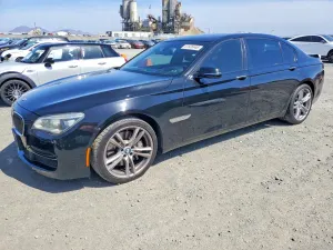 BMW 7 Series 4.4L 8 2015