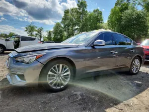 Infiniti Q50 3.0L 6 2020